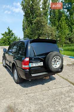 Внедорожник / Кроссовер Mitsubishi Pajero 2007 в 