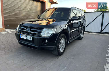Внедорожник / Кроссовер Mitsubishi Pajero 2007 в Коломые