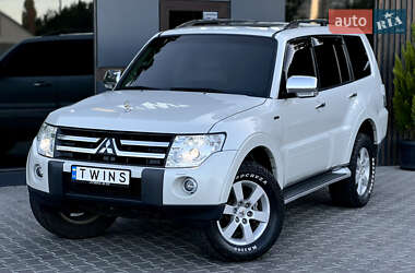 Позашляховик / Кросовер Mitsubishi Pajero 2008 в Одесі