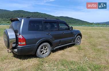 Внедорожник / Кроссовер Mitsubishi Pajero 2006 в Дрогобыче