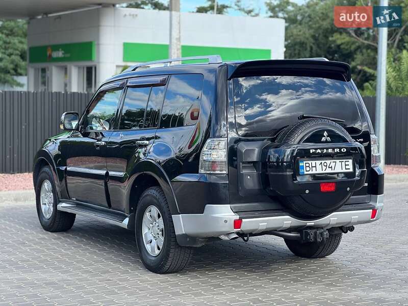 Позашляховик / Кросовер Mitsubishi Pajero 2007 в Одесі