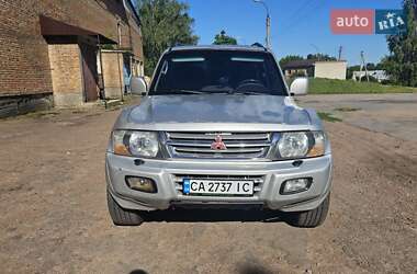 Внедорожник / Кроссовер Mitsubishi Pajero 2002 в 