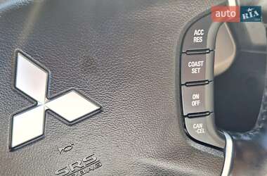 Внедорожник / Кроссовер Mitsubishi Pajero 2007 в 