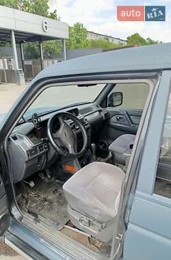 Внедорожник / Кроссовер Mitsubishi Pajero 1995 в 