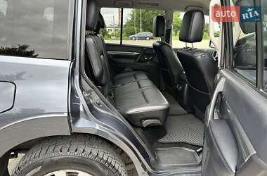 Внедорожник / Кроссовер Mitsubishi Pajero 2007 в 