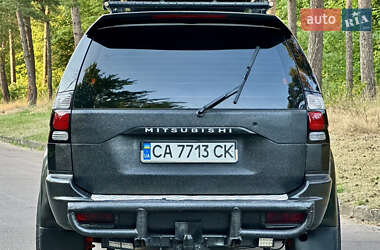 Внедорожник / Кроссовер Mitsubishi Pajero 2006 в 