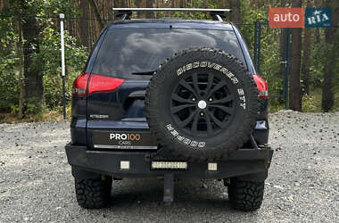 Внедорожник / Кроссовер Mitsubishi Pajero 2013 в 