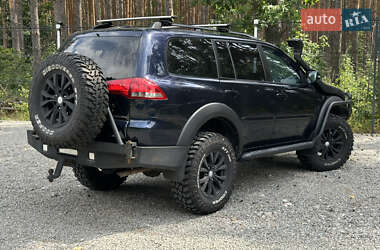 Внедорожник / Кроссовер Mitsubishi Pajero 2013 в 