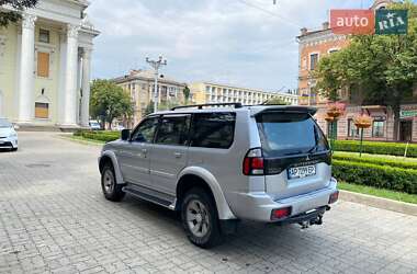 Внедорожник / Кроссовер Mitsubishi Pajero 2005 в 