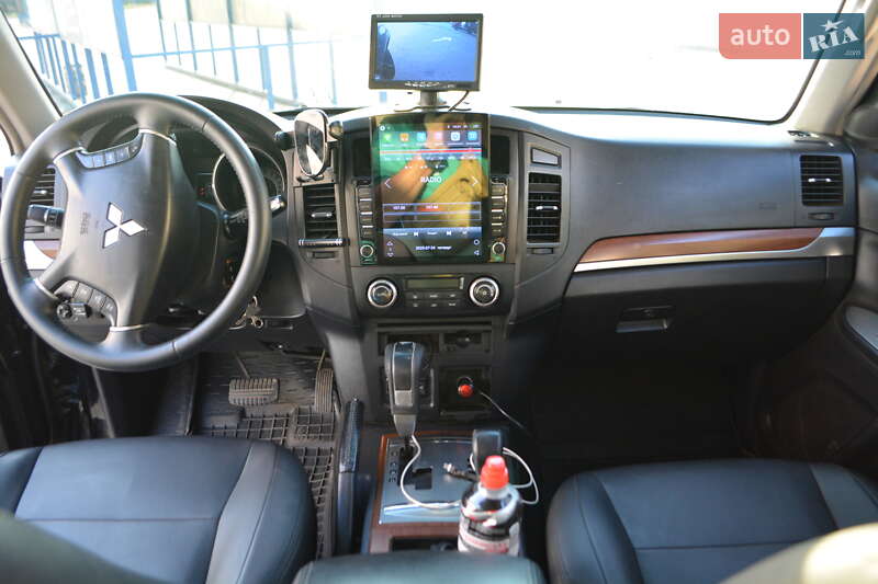 Внедорожник / Кроссовер Mitsubishi Pajero 2007 в Одессе
