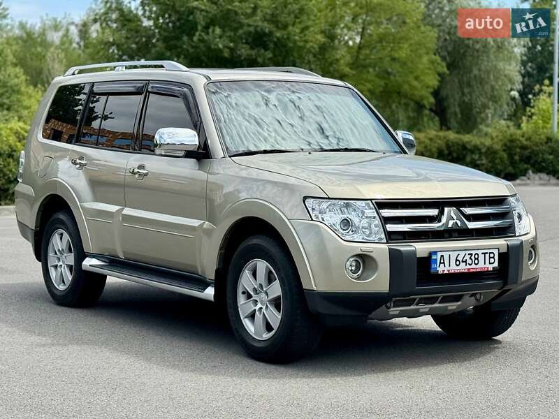 Позашляховик / Кросовер Mitsubishi Pajero 2008 в Дніпрі
