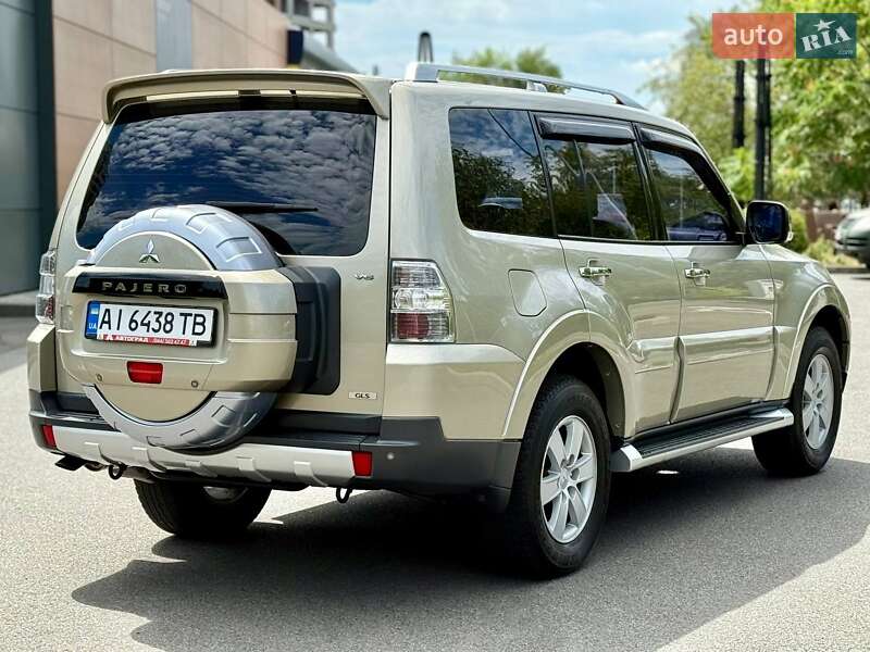 Позашляховик / Кросовер Mitsubishi Pajero 2008 в Дніпрі