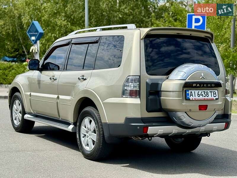 Позашляховик / Кросовер Mitsubishi Pajero 2008 в Дніпрі
