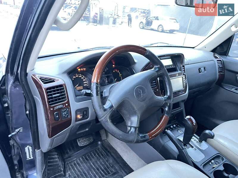 Внедорожник / Кроссовер Mitsubishi Pajero 2006 в Ивано-Франковске