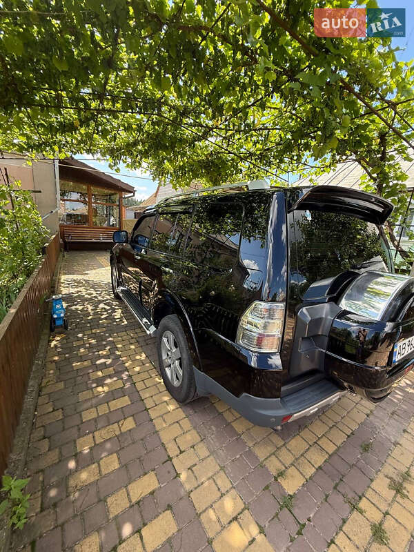 Внедорожник / Кроссовер Mitsubishi Pajero 2007 в Виннице фото 15 Внедорожник / Кроссовер Mitsubishi Pajero 2007 в Виннице