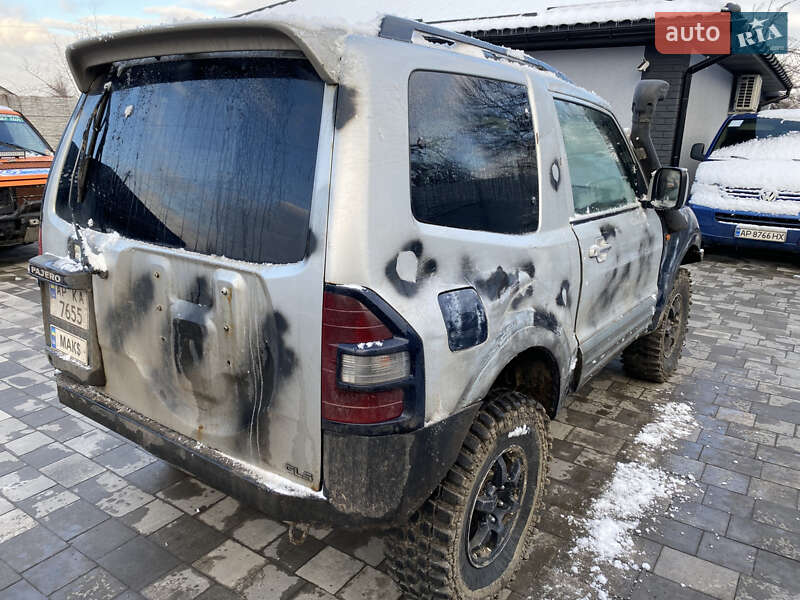 Внедорожник / Кроссовер Mitsubishi Pajero 2002 в Запорожье