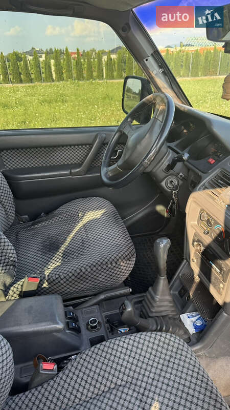 Позашляховик / Кросовер Mitsubishi Pajero 1992 в Ужгороді