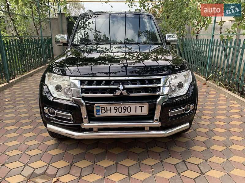 Mitsubishi Pajero 2007