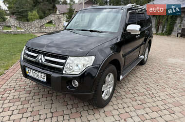 Внедорожник / Кроссовер Mitsubishi Pajero 2008 в 