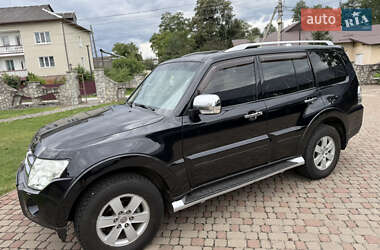 Внедорожник / Кроссовер Mitsubishi Pajero 2008 в 