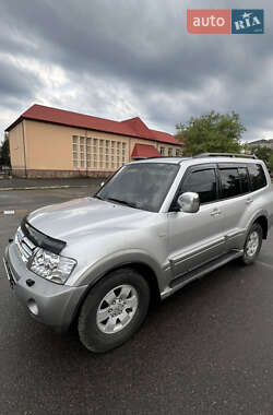 Внедорожник / Кроссовер Mitsubishi Pajero 2003 в 