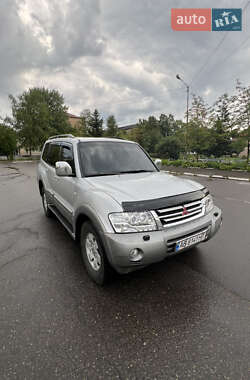 Внедорожник / Кроссовер Mitsubishi Pajero 2003 в 