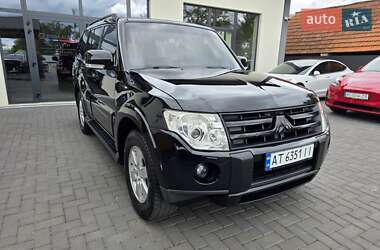 Внедорожник / Кроссовер Mitsubishi Pajero 2007 в 
