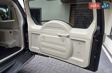 Внедорожник / Кроссовер Mitsubishi Pajero 2007 в 