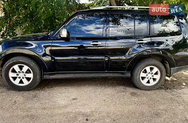 Внедорожник / Кроссовер Mitsubishi Pajero 2008 в Великой Александровке