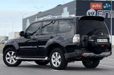 Внедорожник / Кроссовер Mitsubishi Pajero 2008 в 