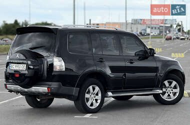 Внедорожник / Кроссовер Mitsubishi Pajero 2008 в 
