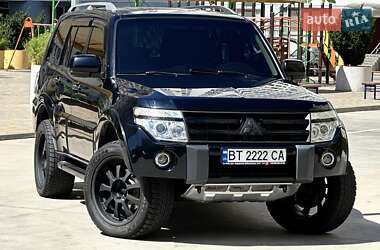 Внедорожник / Кроссовер Mitsubishi Pajero 2007 в Одессе