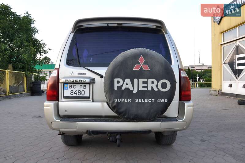 Внедорожник / Кроссовер Mitsubishi Pajero 2006 в Львове