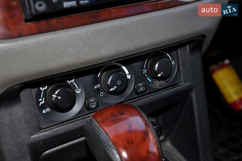 Внедорожник / Кроссовер Mitsubishi Pajero 2006 в Львове