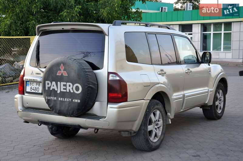 Внедорожник / Кроссовер Mitsubishi Pajero 2006 в Львове
