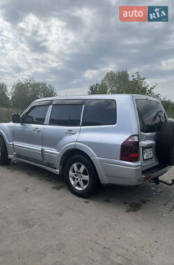 Внедорожник / Кроссовер Mitsubishi Pajero 2006 в 