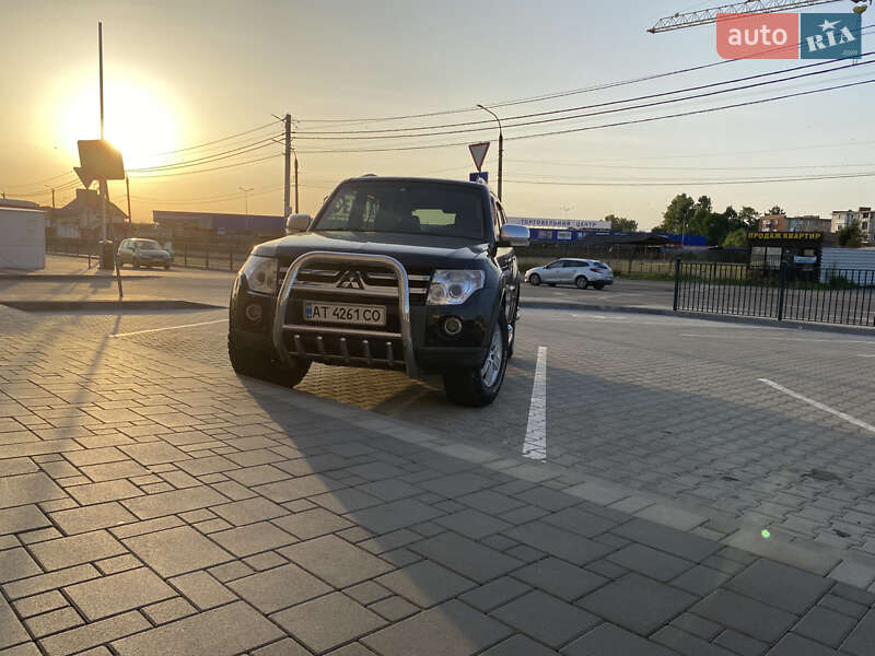 Позашляховик / Кросовер Mitsubishi Pajero 2007 в Калуші фото 2 Позашляховик / Кросовер Mitsubishi Pajero 2007 в Калуші