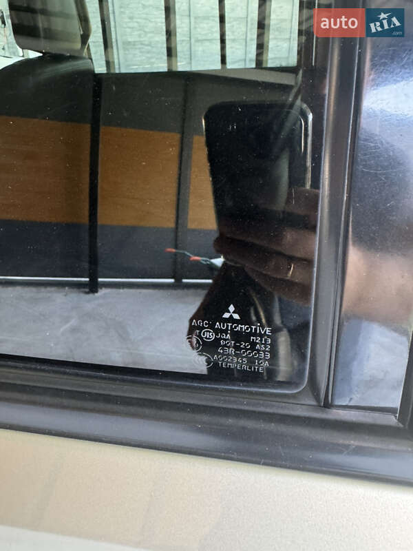 Позашляховик / Кросовер Mitsubishi Pajero 2008 в Чернігові фото 11 Позашляховик / Кросовер Mitsubishi Pajero 2008 в Чернігові