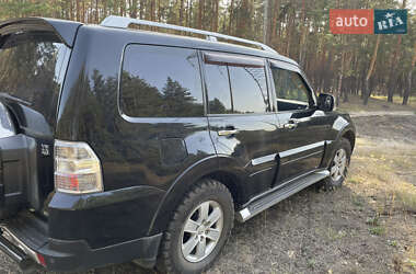Позашляховик / Кросовер Mitsubishi Pajero 2008 в Харкові