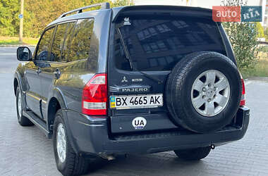 Внедорожник / Кроссовер Mitsubishi Pajero 2007 в 