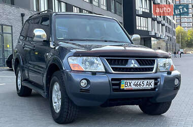 Внедорожник / Кроссовер Mitsubishi Pajero 2007 в 