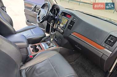 Внедорожник / Кроссовер Mitsubishi Pajero 2008 в 