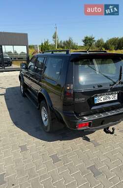 Внедорожник / Кроссовер Mitsubishi Pajero 2007 в 