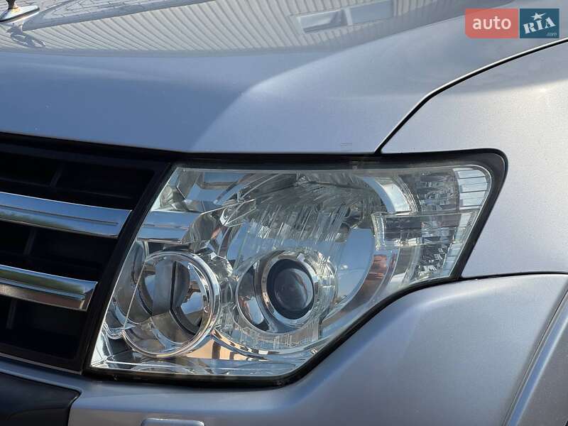 Внедорожник / Кроссовер Mitsubishi Pajero 2008 в Ахтырке