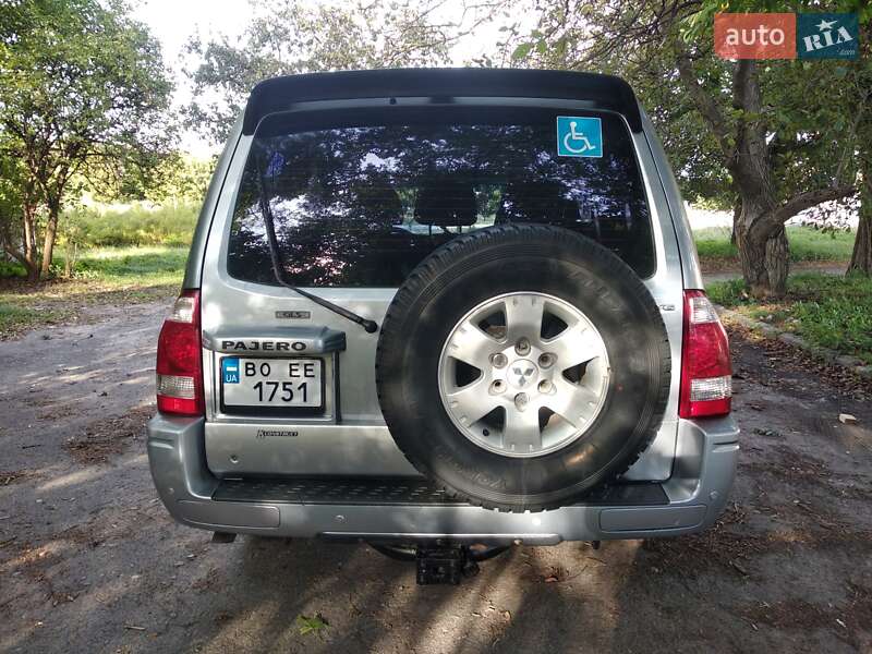 Внедорожник / Кроссовер Mitsubishi Pajero 2003 в Хмельницком