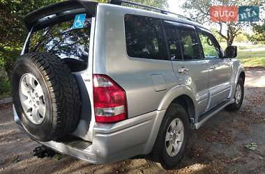 Позашляховик / Кросовер Mitsubishi Pajero 2003 в 