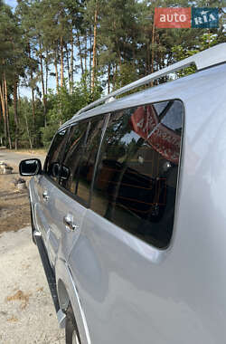 Внедорожник / Кроссовер Mitsubishi Pajero 2007 в 