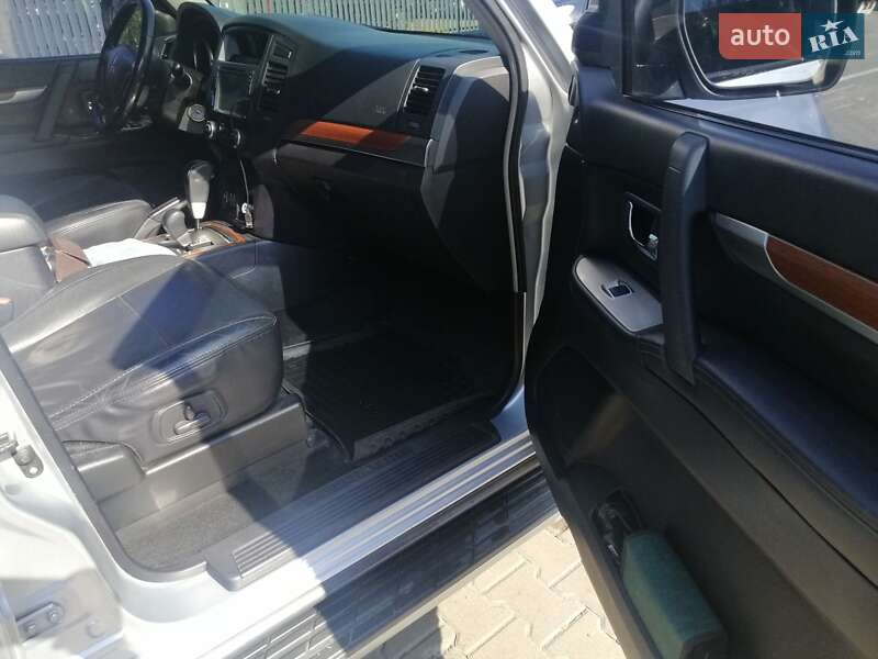 Внедорожник / Кроссовер Mitsubishi Pajero 2008 в Киеве