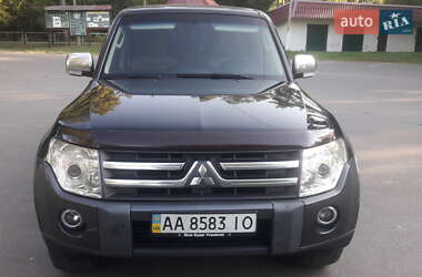 Позашляховик / Кросовер Mitsubishi Pajero 2007 в 