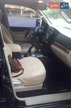 Позашляховик / Кросовер Mitsubishi Pajero 2007 в 
